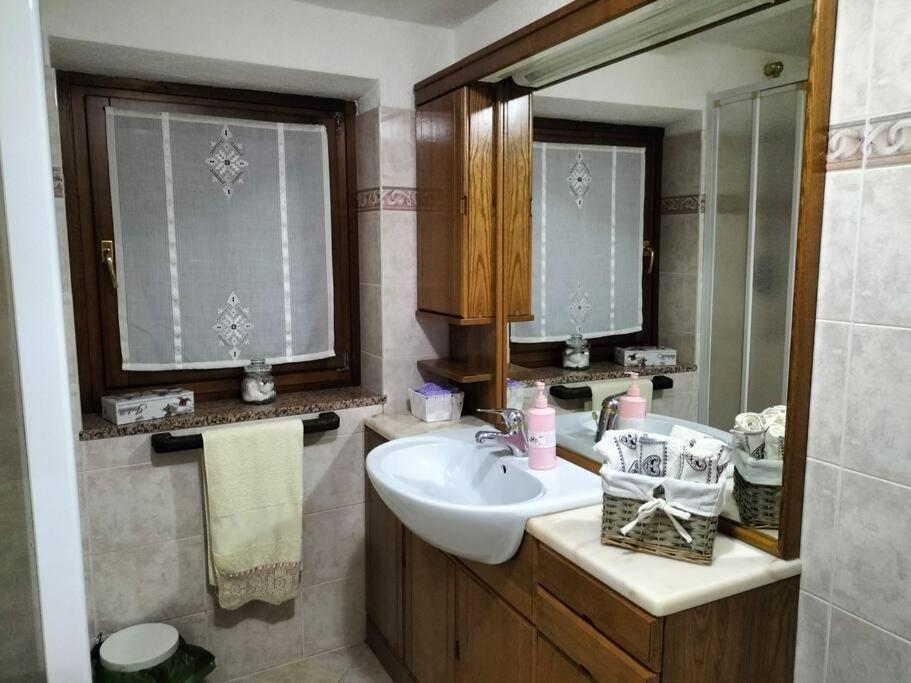 Appartamento Di Montagna Lo Grop Chambave ภายนอก รูปภาพ